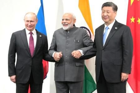 05modi-xi-16076335317250188557.jpg