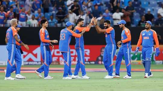 india-struck-in-the-opening-two-overs-to-peg-pakistan-back-early-in-the-game8318326625923075126.jpg